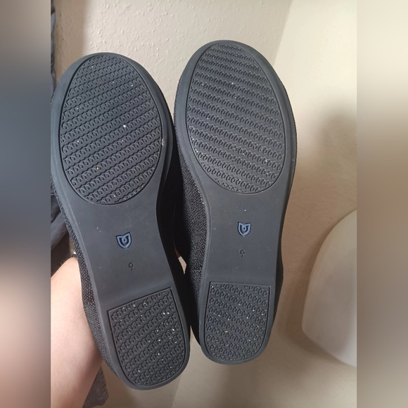 Rothy's Black Flats with Green Insole - Picture 5 of 8